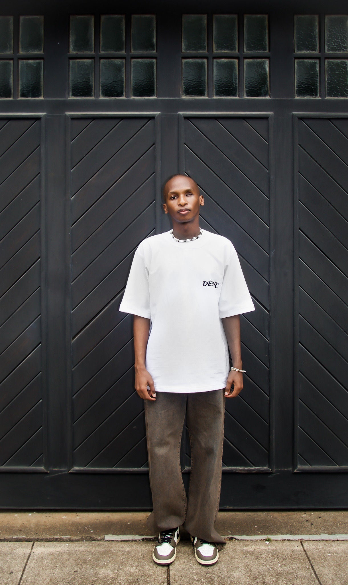 DÉSIR® ESSENTIALS WHITE T-SHIRT